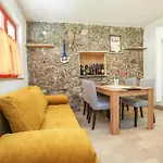 Apartament Toni