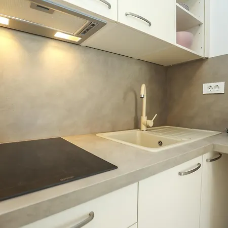 Toni Apartmán