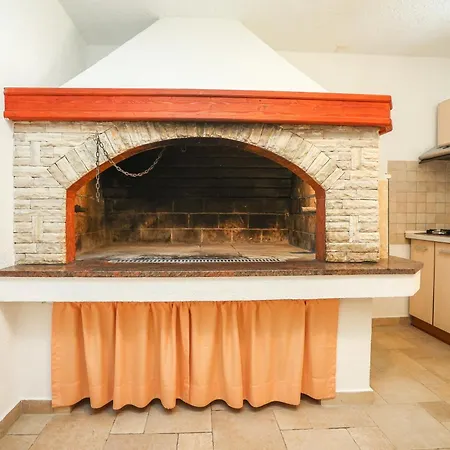 Toni Apartmán Vrsi